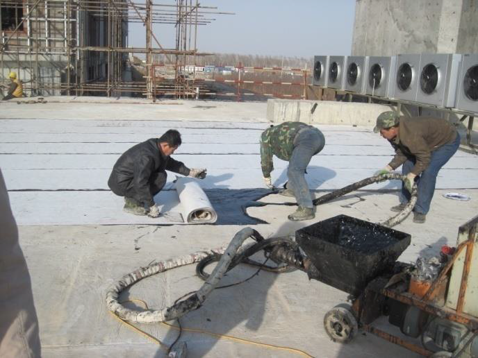 霍尼韦尔在非固化橡胶沥青防水涂料中解决方案